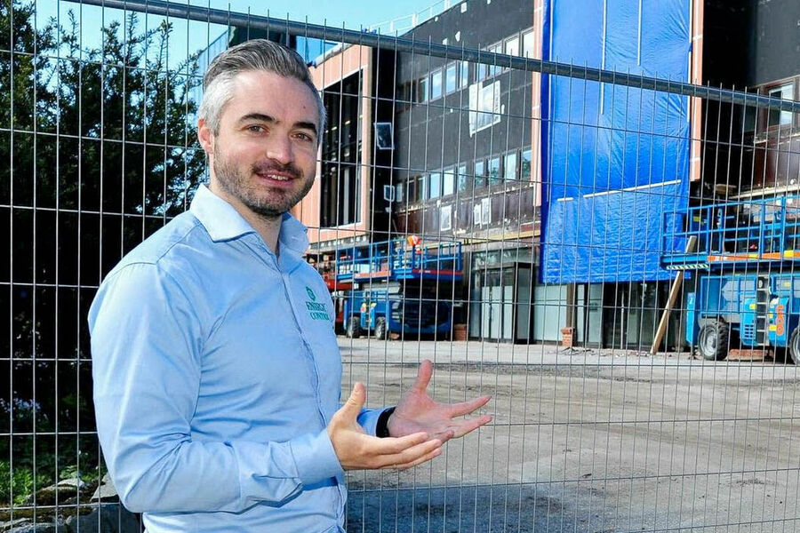 Bygget utviklet seg etter hvert til en levende lab for uttesting av ny eiendomsteknologi. På denne måten gikk bygget fra å være helt uten data til å være et av de mest dokumenterte byggene i Bergen, skriver Tommy Hagenes. (Foto: Proptech Bergen)