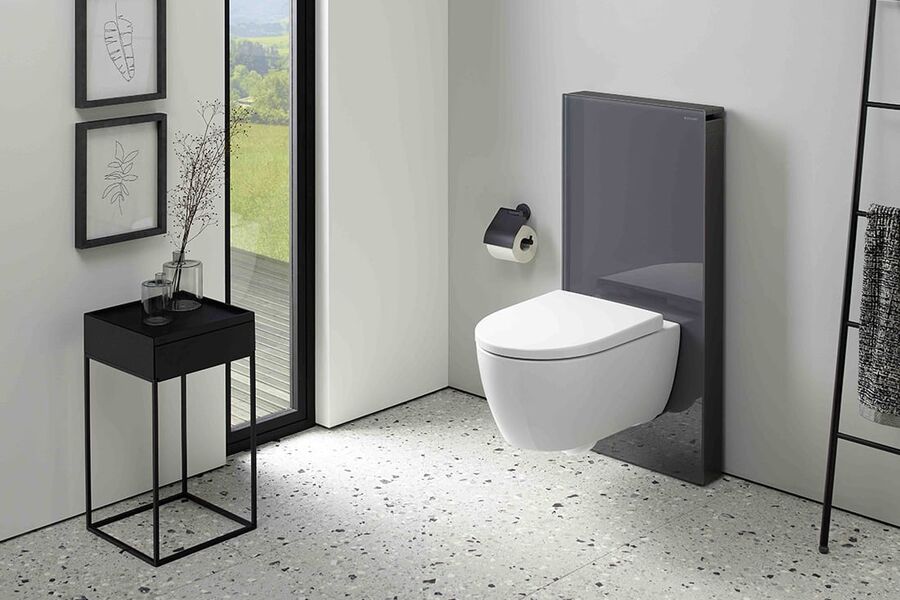 Mer variasjon: Sidepanelet i svart krom leveres med svart, lava og skifer Monolith. Aluminum-sidepanelet passer godt med hvit, sandgrå og betong-utseende.