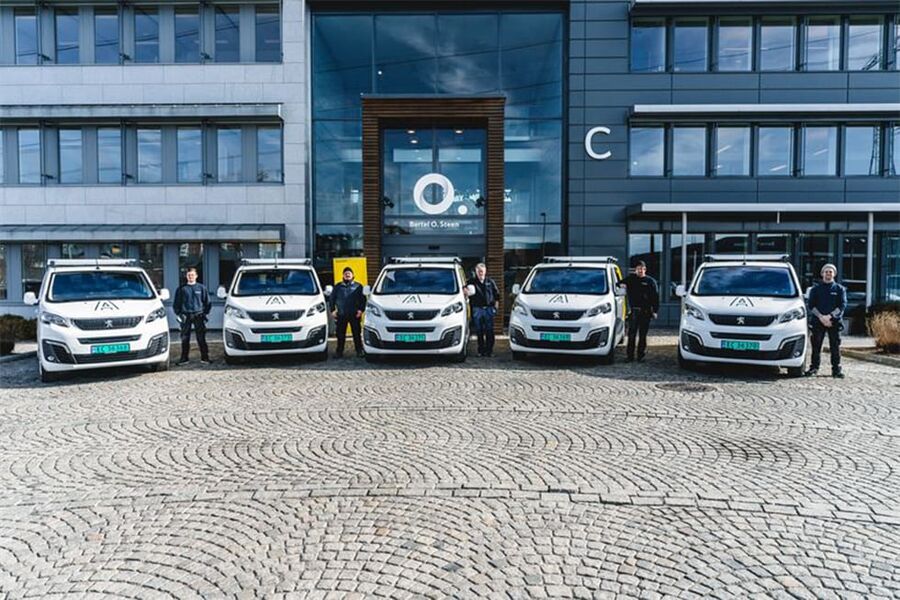 Ny elbiler klare til overlevering hos Bertel O. Steen. 