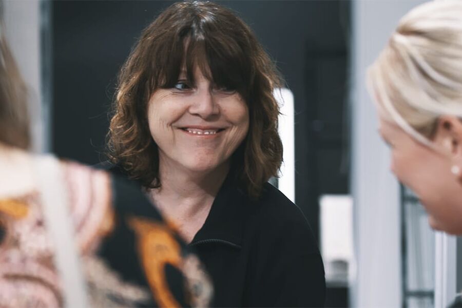 Butikksjef Grethe Olsen på Haugesund-avdelingen hos Comfort Karmøy & Haugesund kan fortelle at kampanjen «Kjøp to og gi den tredje til Kirkens Bymisjon» har blitt veldig positivt mottatt. 