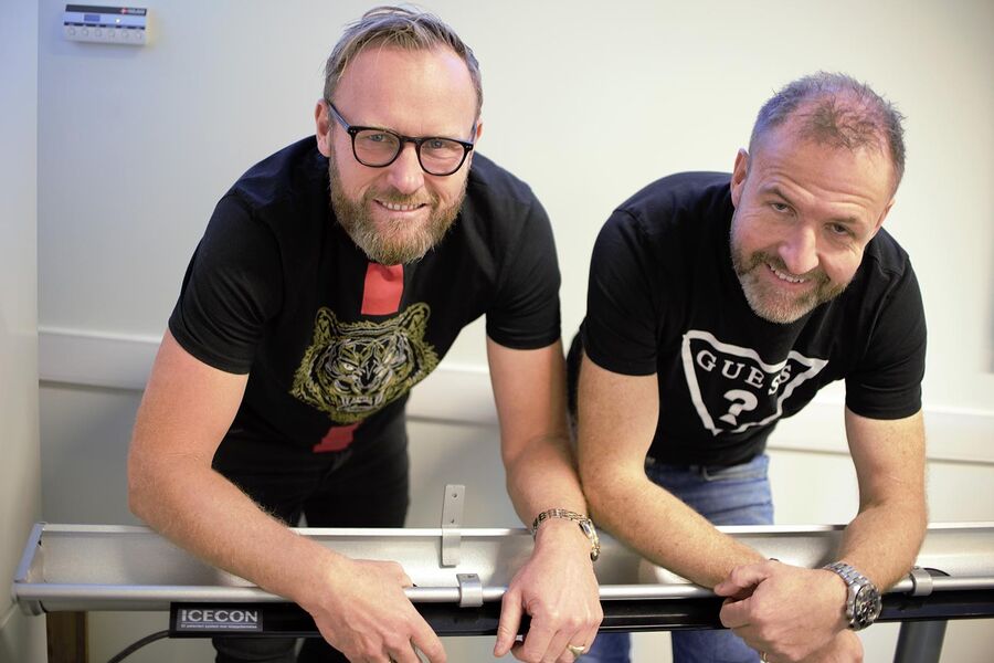 Daglig leder Ole Harald N Filtvedt og markedssjef Lars Ruud i Varmecomfort AS.
