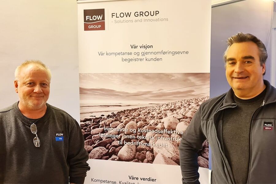 På bildet ser vi fra venstre,  Aage Johnsen, driftstekniker og Geir Are Tunaal,  avdelingsleder drift- og vedlikehold, i  FLOW Meisingset VVS.
