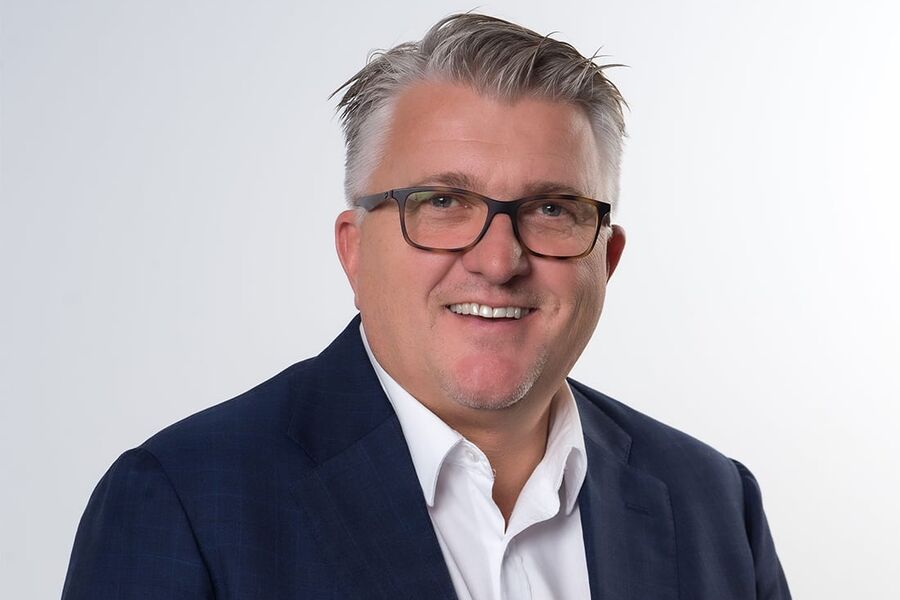 Haaland-konsernet elsker å drømme høyt og satse rått, og kan vise til en eventyrlig vekst de siste årene.  Med lokal tilstedeværelse, kjenner vi markedet og våre oppdragsgivere godt. Og de vet hva vi står for, sier konsernsjef Espen Haaland til VVSforum. 