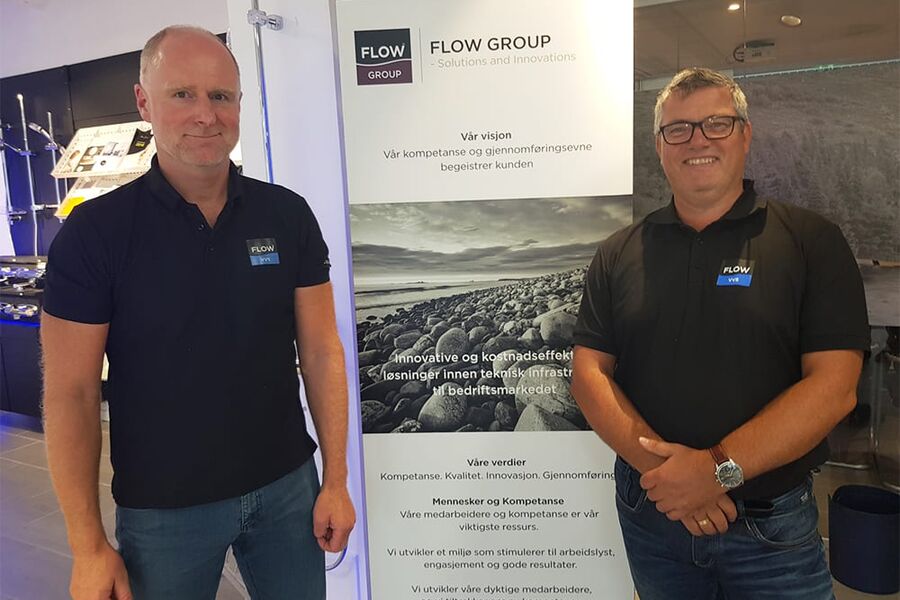 Her ser vi fra venstre   Øyvind Paulsen, daglig leder i FLOW Bredesen VVS, og Bjørn Haagen Andersen til høyre.