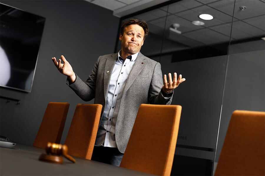 Adm.direktør Frank Olsen, Rørkjøp.