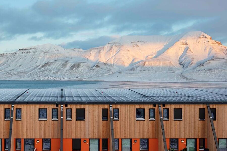 Boliger Longyearbyen. Foto Trond Isaksen
