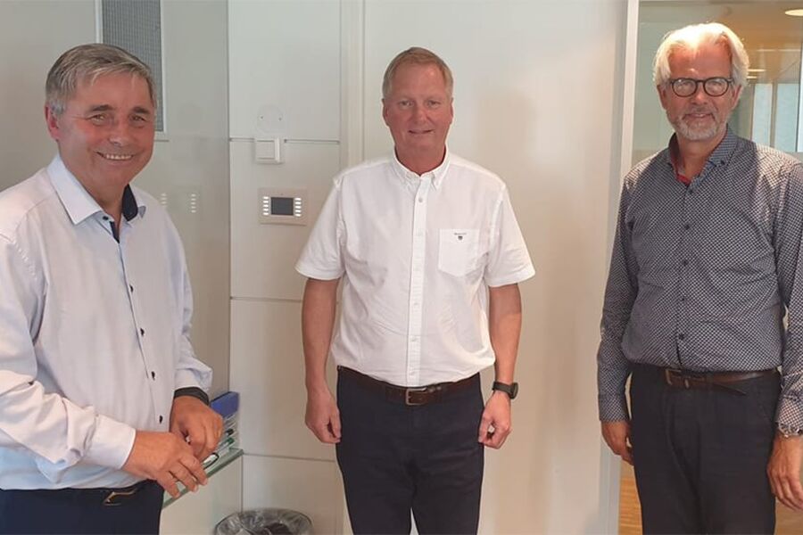 Haakon Tronrud, styreleder i BNL til venstre. Her sammen med Dag Andresen, tidligere styreleder og Jon Sandnes, adm. dir i BNL