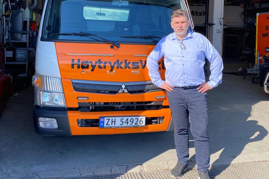 Per H. Olsen, daglig leder i Høytrykksvakta AS i Tromsø, etterlyser et kommunalt initiativ for å tilrettelegge for mer vedlikeholdsarbeid slik situasjonen i landet er nå.