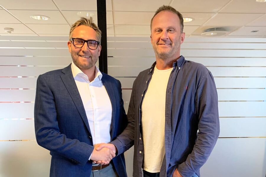 Medby drives av eier og daglig leder Lars Medby som fortsetter i sin rolle i selskapet. På bildet ser vi fra venstre Roger Aksnes, ansvarlig for Instalco Norge, og Lars Smedby.