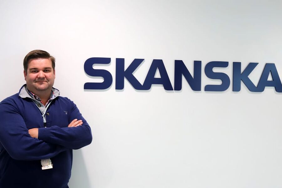 Espen Haaland fra Skanska Norge, er en av foredragsholderne på seminaret. Hans foredrag har tittelen: Rørbransjen må ta styringen over eget fag!

Tiden er overmoden for at rørbransjen setter seg i førersetet og tar styringen over eget fag, både når det gjelder prosjektering, prising og utførelse. Han påpeker at mye er bra, men det er også et stort forbedringspotensial