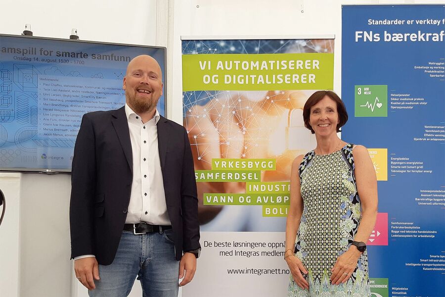 Marius Bremseth, Iwmac og Vigdis Sværen i Integra.