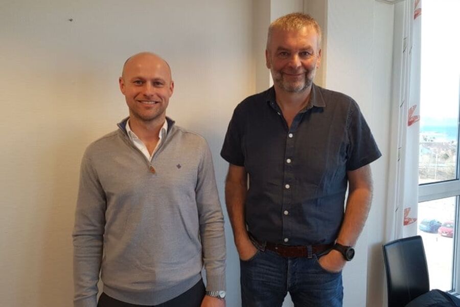 Påtroppende og avtroppende Teknobygg-ledere Robert Walnum Skjervstad (til venstre) og Gabriel J. Bjørseth. Foto: Teknobygg