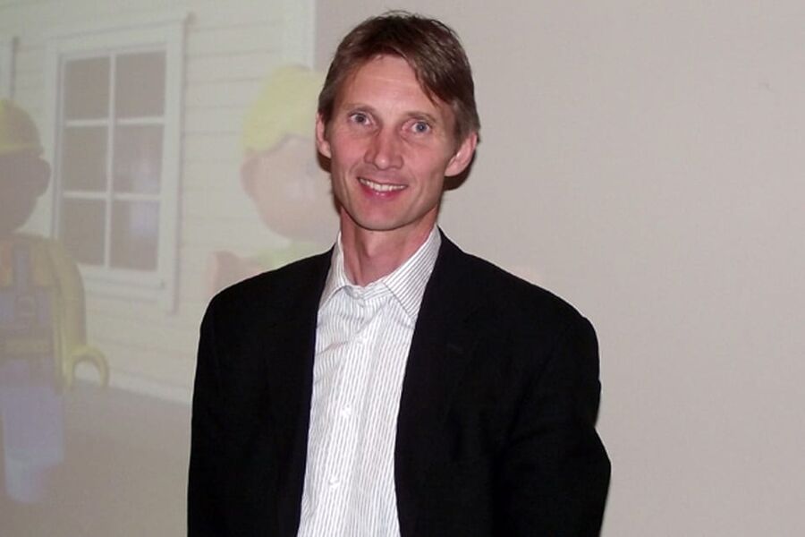 - Den store utfordringen i rørleggerbransjen, ligger på prosjekteringssiden. De må kunne beherske digitale verktøy som gir et presist grunnlag til rørleggeren på byggeplassen. Alternativet er at vi tar hånd om prosjekteringen selv, sier Lars Myhre, teknisk sjef i Boligprodusentenes Forening. 