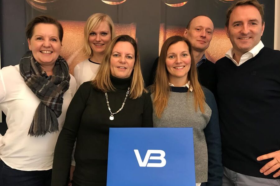 Ledergruppen i VB: Fra venstre: Christine Sanner, Elise Støle Ovedal, Mona Løvik, Stine Anda Pedersen, Baard Knudsen og daglig leder, Øystein Kjellsen.