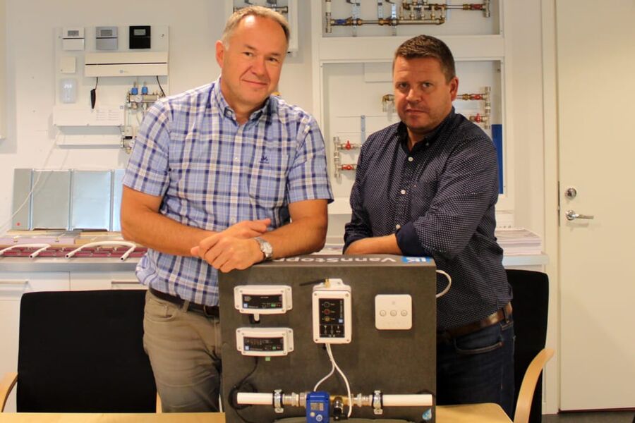 Ny teknisk sjef  Knut Olav Knudsen og daglig leder Lars Petter Olsen i LK Systems