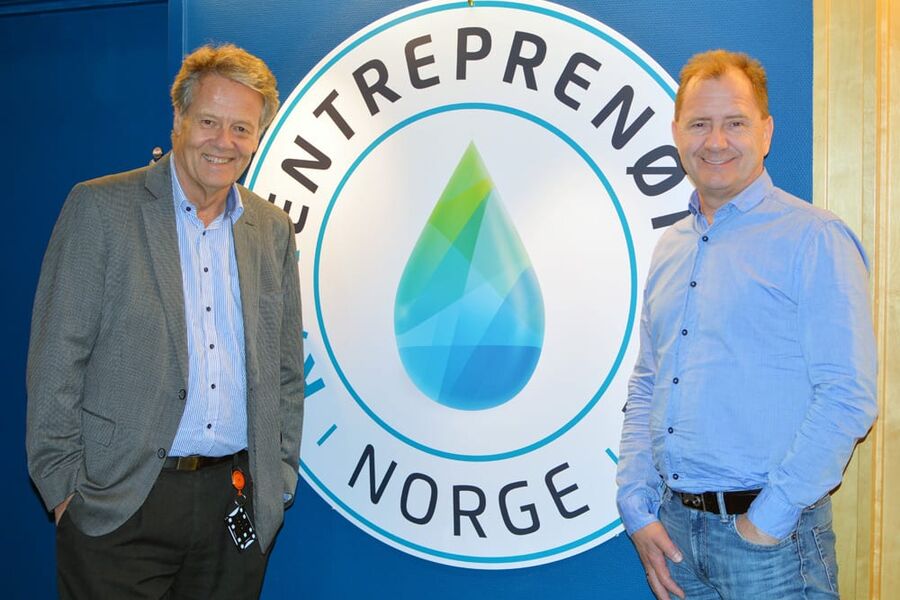 - Med noen kursendringer som mer fokus på prosjekter og involvering av flere aktører kan Vannskadekontoret ha en lysende fremtid, proklamerer administrerende direktør Tor Backe og direktør for kompetanse og utvikling Oddgeir Tobiassen i Rørentreprenørene Norge