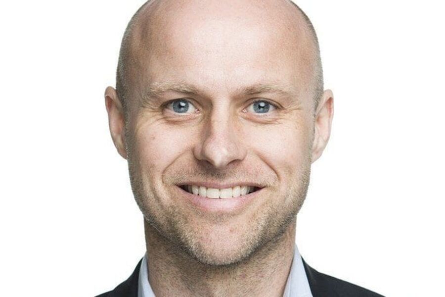 Skjervstad er utdannet VVS-ingeniør fra Høgskolen i Sør-Trøndelag (2002) og sivilingeniør fra NTNU (2004) innen energiforsyning og klimatisering av bygninger.