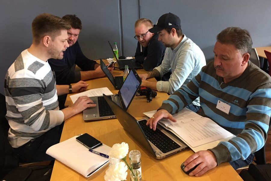 Flow Group samlet 20 prosjektledere fra hele landet til et todagers kurs denne uken. På agendaen stod økonomistyring i prosjekt og kontrakts
- forståelse.