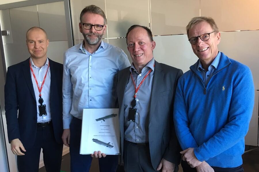 På bildet (f.v.): Senior prosjektleder Henning Aarnes i Posten, distriktsleder Aage Tengs i Veidekke, eiendomsdirektør Edvard Nervik i Posten og prosjektleder Egil I. Høeg i Norske Stålbygg. 