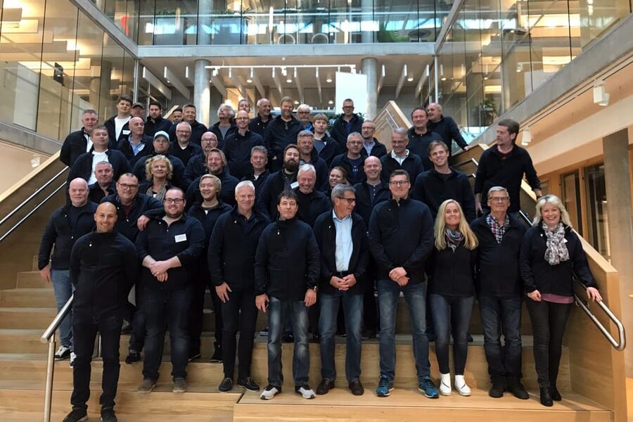 Her har vi alle deltagerne under årets faglærer- og utdanningskonferanse i Surnadal og Trondheim. 