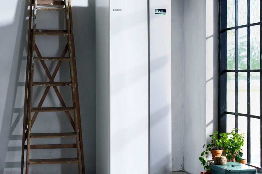 Den nye bergvarmepumpen er praktisk å installere og stillegående i drift. 