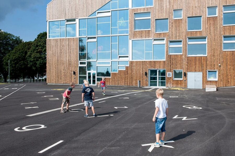 Mesterfjellet Skole i Larvik .
Foto: Jiri Havran.