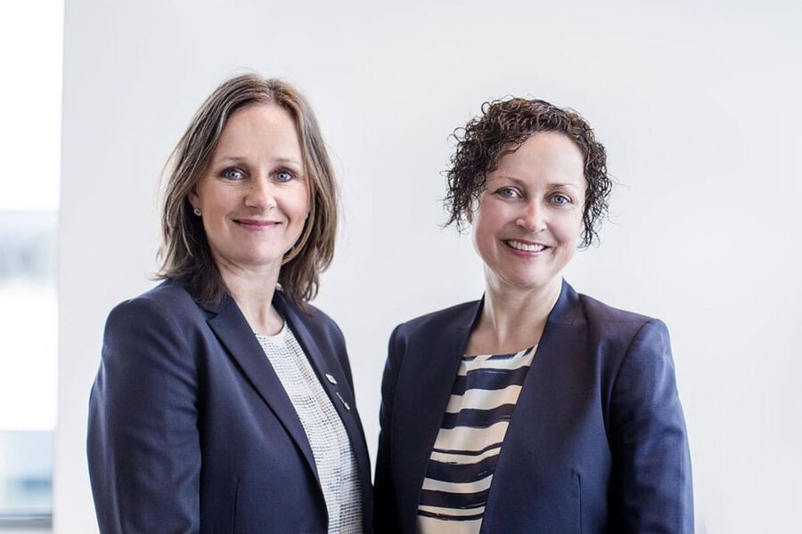 Ny Regiondirektør Vest Kristin Stømer Frafjord og Konsernsjef Heidi Wolden.
