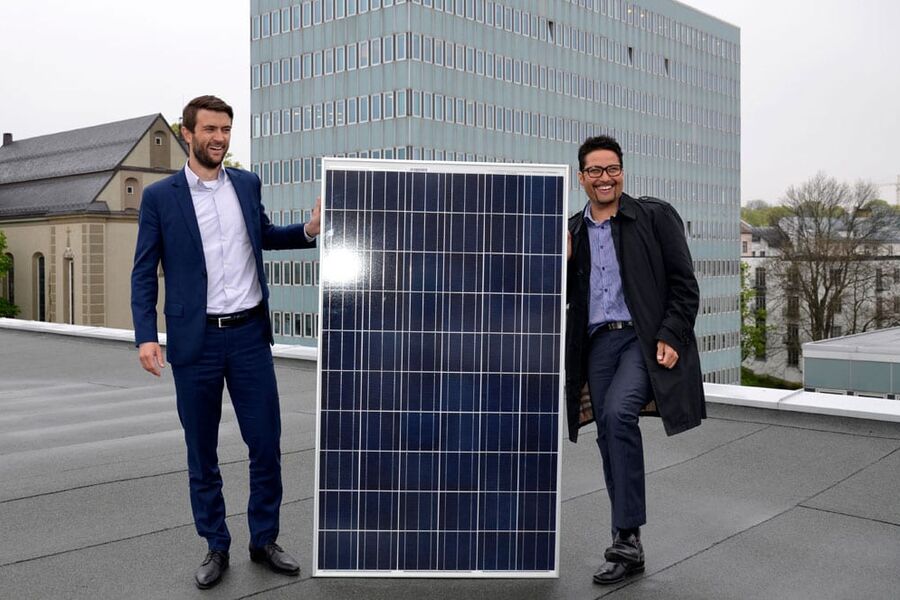 Eirik F. Tandberg, konserndirektør for Hafslund Varme, og Daniel Kjørberg Siraj, konsernsjef i OBOS.  