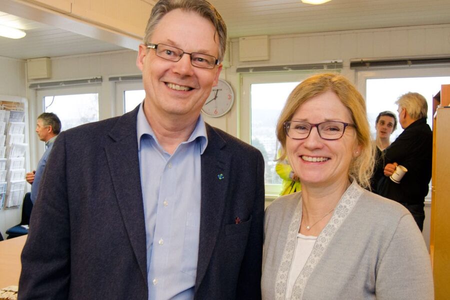 Styrelder Steinar Holm og daglig leder Aud-Børset i VKE.