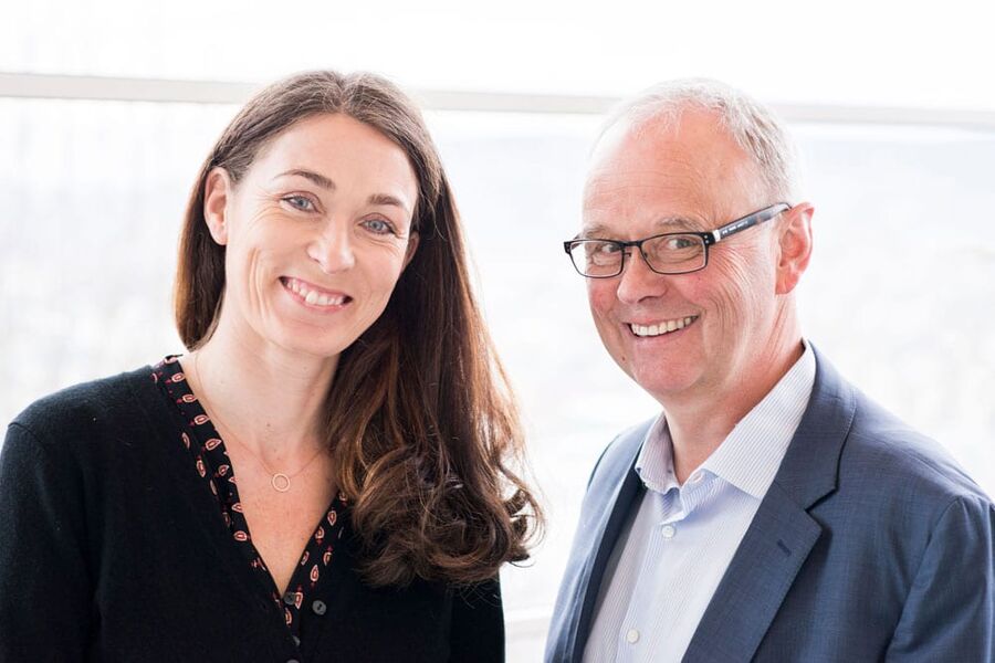 Sissel Leire, styreleder i Bygg21 og arbeidende styreleder i Kruse Smith, og Sverre Tiltnes, direktør i Bygg21. Foto: Bjørnar Øvrebø
