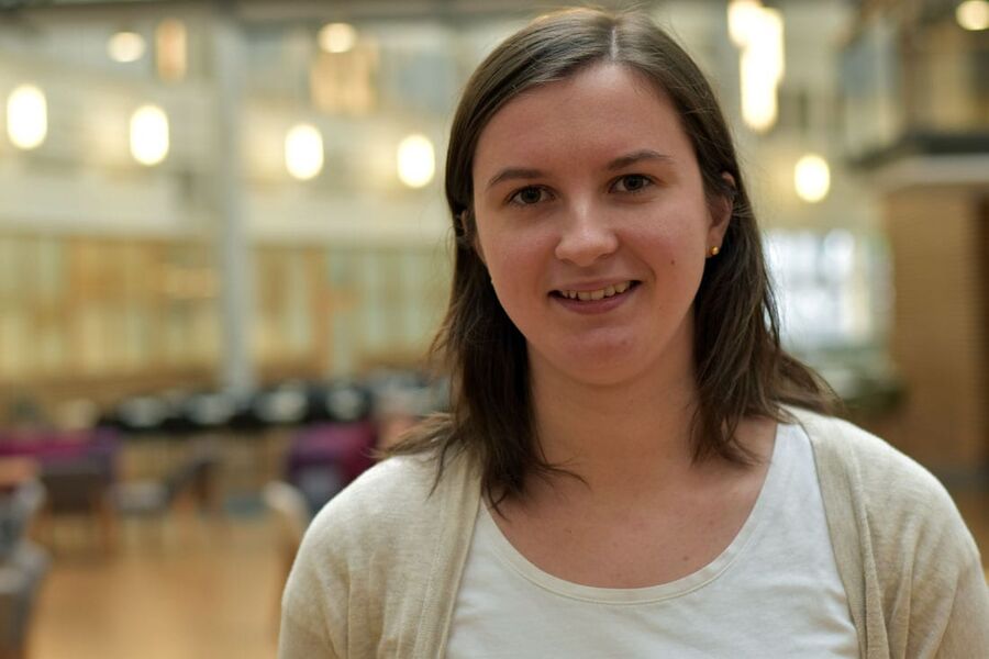 Mareike Anika Beckers masteroppgave om overvannshåndtering har vunnet to priser for beste master. I november begynte hun som rådgiver i Norconsult.Foto: Norconsult