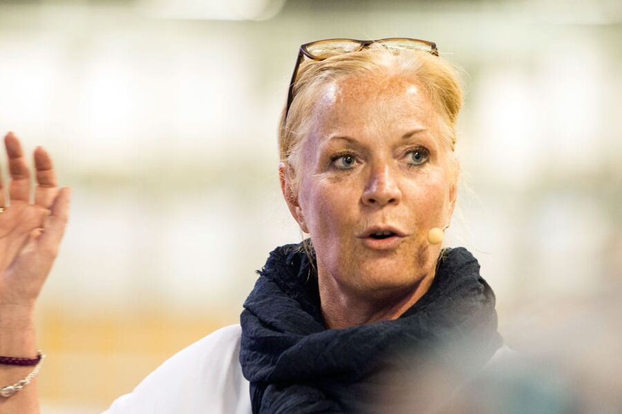 -Vi utvikler nå fortløpende materiell som våre partnere skal nyte godt av slik at de kan ta en posisjon i markedet innen smarthus og velferdsteknologi, sier Anne Dahl Øiseth.