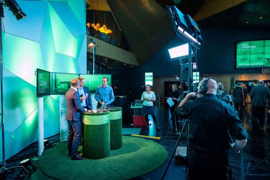 I pausene blir det direktesending fra TV-studio på konferansen (Bildet er fra fjorårets konferanse).
