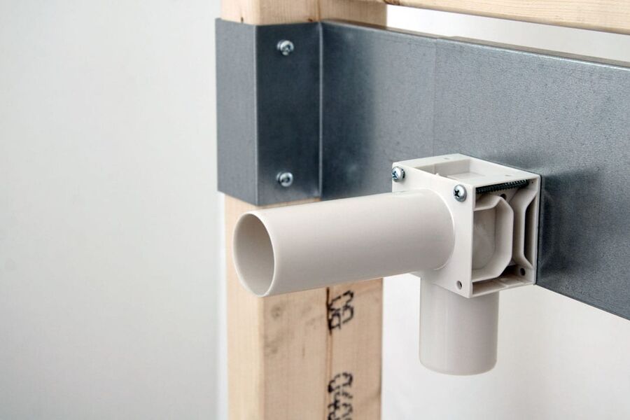 Pipelife lanserer 50mm bend som fester avløpet i vegg til vannlås på kjøkken
og vaskerom. 