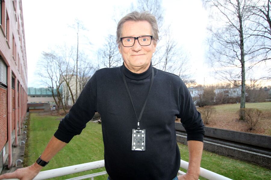 Fagsjefen i Fagrådet for våtrom, Bjørn Grimsrud, har 40 års erfaring fra håndverksbransjen. 