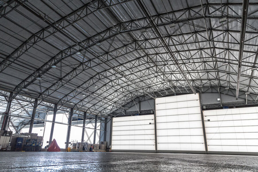 uskerudfirmaet Rubb har bygget en brannsikker Thermohall til flyselskapet EasyJet på Gatwick Airport i London.  Vi merker en stadig økende etterspørsel etter Thermohaller isolert med ubrennbar isolasjon, sier Norgessjef i Rubb, Jan Arne Hansen