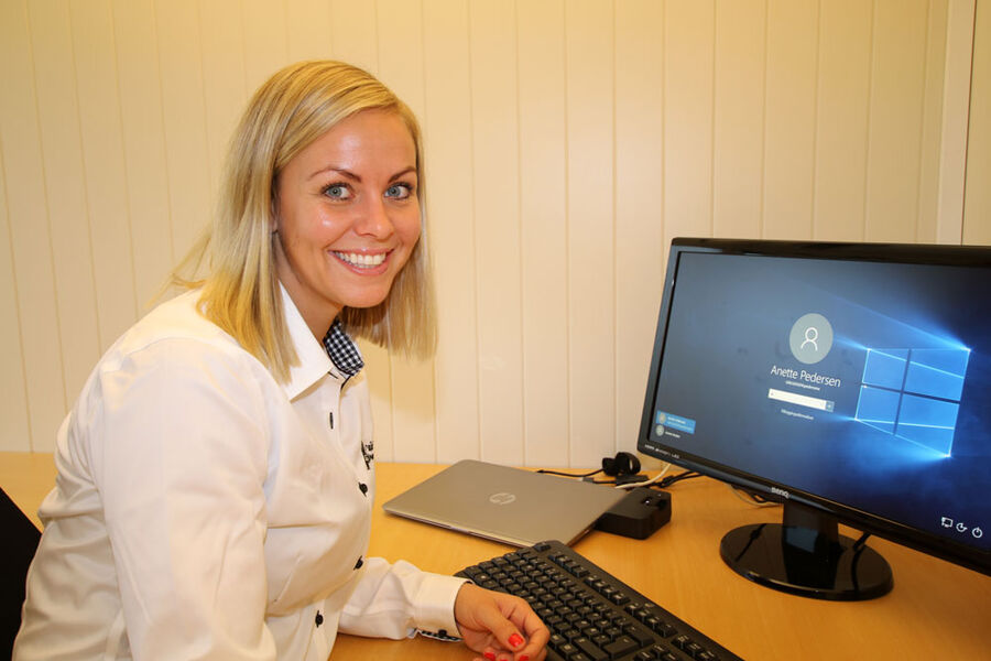 Horten-jenta Anette Pedersen skal få fart på rørfirmaet Bjørn Gregersen. 31-åringen er ansatt som serviceleder.  Potensialet er stort, sier hun. 