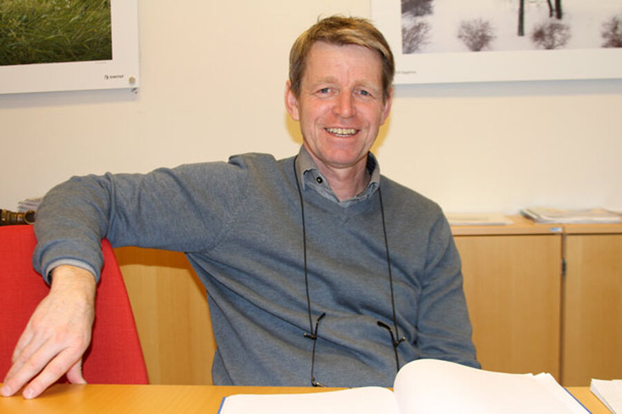 Sintef Byggforsk endrer kravene for Teknisk Godkjenning av innbygningssisterner. 
Det betyr at man ikke lenger får godkjenning på integrerte lekkasjetilstak som poser, kasser og lignende. Forskningsleder Lars-Erik Fiskum ved Sintef Byggforsk sier at deres godkjenning vil heretter dreie seg om selve sisterneproduktets funksjon og egenskaper.
