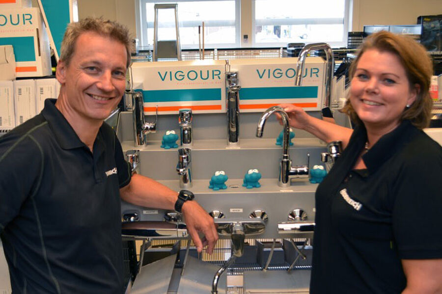 Heidenreich i Rabekkgata i Moss, har fått godt fotfeste, her representert ved Erik Stensrud, distriktsleder for Follo og Østfold og selger Marianne Mork. Begge ser med glede frem til fortsatt spennende hverdager og utvikling for både avdeling, område og bransje. 
