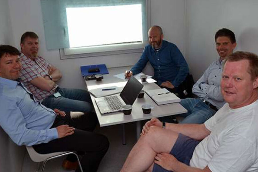 Jevnlige byggemøter sørger for god dialog, effektiv framdrift og best mulig resultat. F.v. Steinar Parelius, Steinar Jødahl, Espen Sjulstad, Terje Gulbrandsen og Bjørn Helge Larsen.