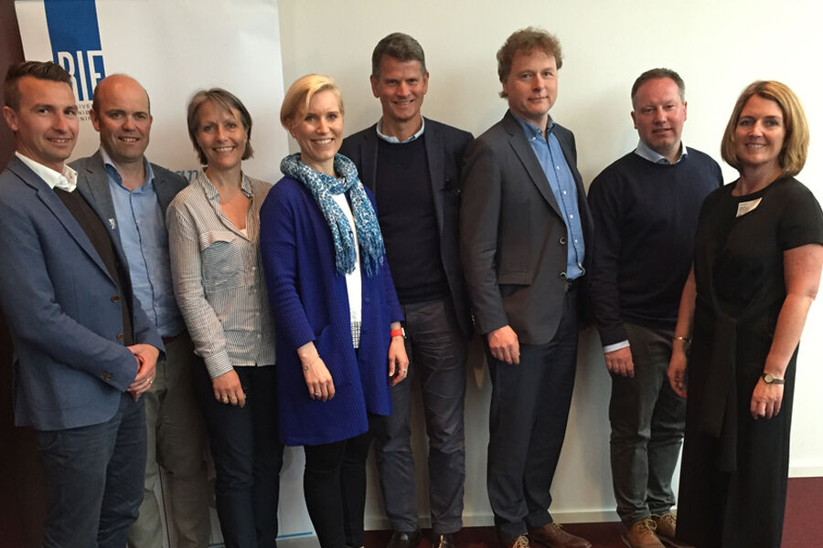 RIFs nye hovedstyre. Fra venstre: Trygve Sagen (Holte Consulting), Per Ola Ulseth (Rambøll), Mari Barstad (WSP Norge) Birgit Farstad Larsen (Cowi), Tom Baade-Mathiesen (Norconsult), Olav Weider (Dr. Techn. Olav Olsen), Roar Smelhus (Hjellnes Consult) og Grethe Aspelund (Sweco Norge). Ikke tilstede: Lise Haaland Eriksen (Asplan Viak) Foto: Trond C. Brekke.