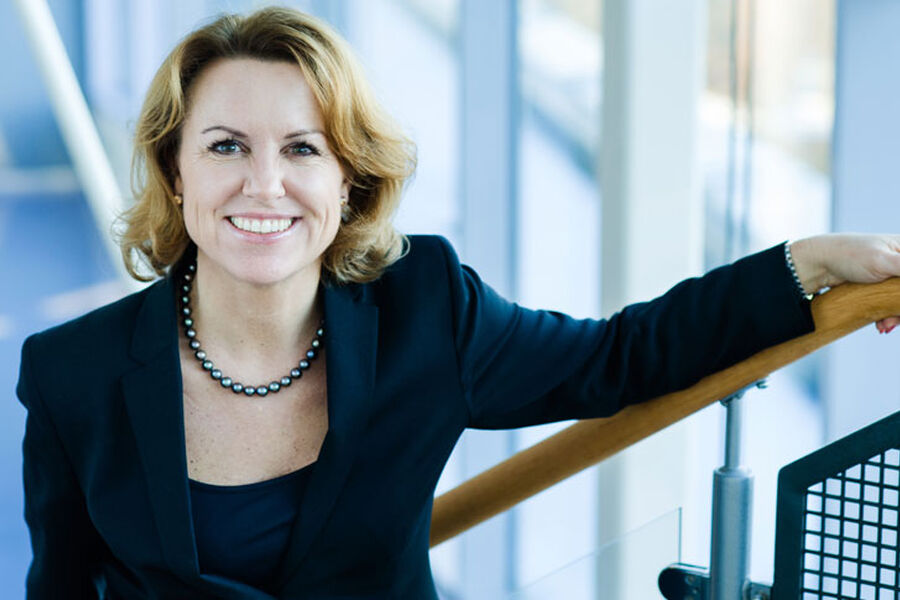 Liv Kari Skudal Hansteen, Administrerende direktør i RIF inviterer til årsmøte, fagseminar og festmiddag den 19.mai. 