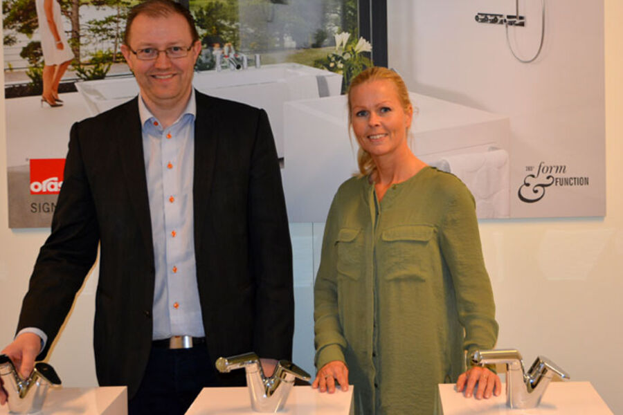 Lars Erik Fossum og Terese Lunde i Oras Armatur AS, er klare til å erobre markedet med en helt ny kran fra Oras Group. Forventningene er store til Oras Signa som vil komme i tre forskjellige modeller. 
