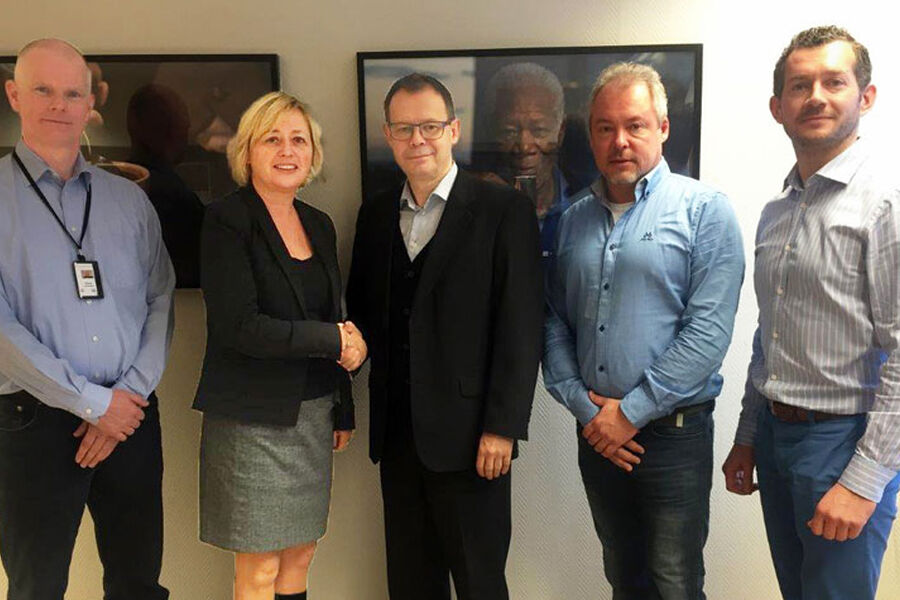 Fra venstre: Ole-Kristian Mosvoll direktør Joh. Johansson Kaffe AS, Hilde Nordskogen direktør i Rambøll, Espen Gjerde adm. direktør Joh. Johansson Kaffe AS, tilbudsansvarlig i Rambøll Lars Petter Lauritzen og Gunnar Bertschler Prosjektleder Joh. Kaffe AS.