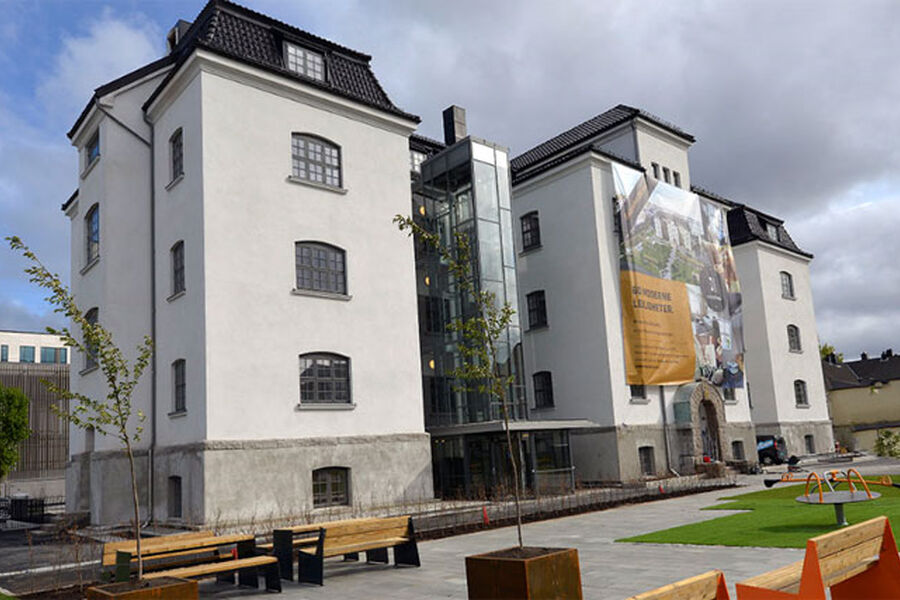 Flotte og ærverdige Kasernen i Kristiansand var av de prosjektene Moi Rør  jobbet med og ferdigstilte i 2015. Foto. Oksøy Eiendom