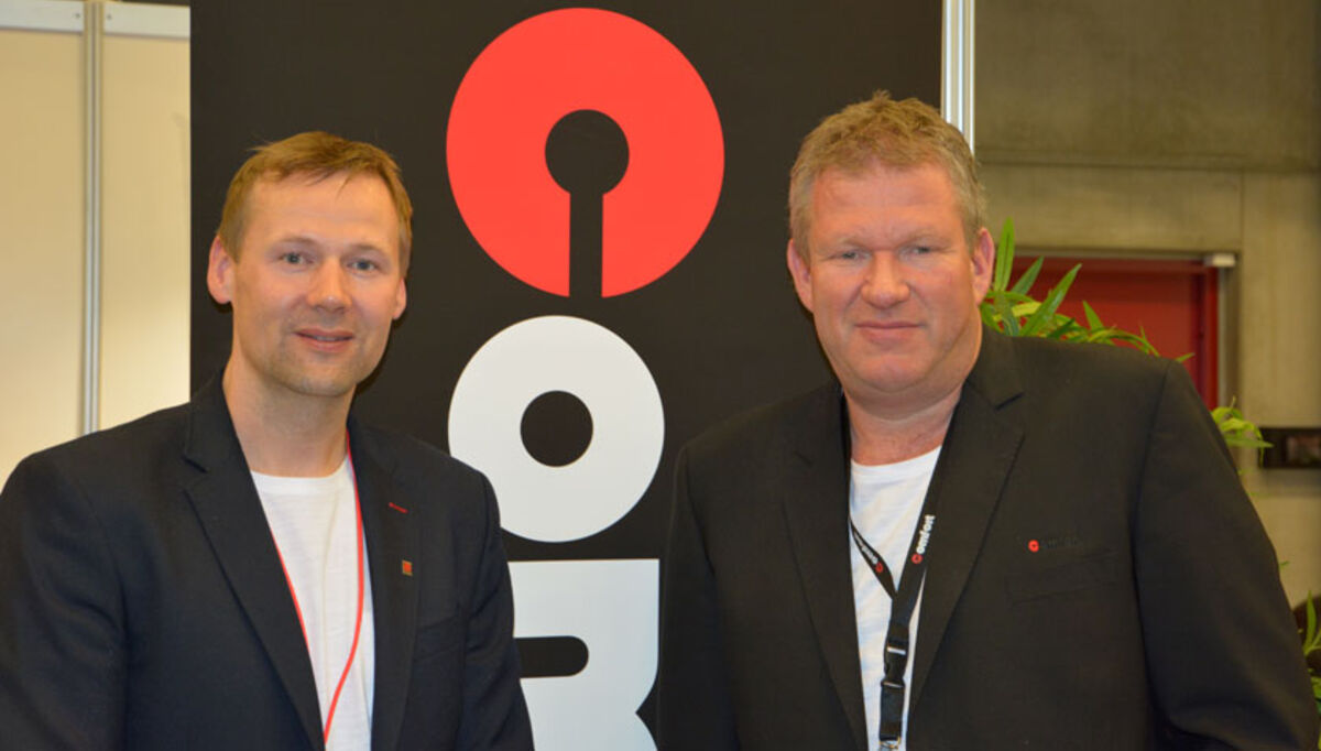 Regionsjefene i Comfort-kjeden, Trond Mellem og Geir Jansen inviterer neste uke til fagseminar i Teknisk Forum for medlemmene i kjeden. comfort-matte-si-nei-til-80-personer-2
