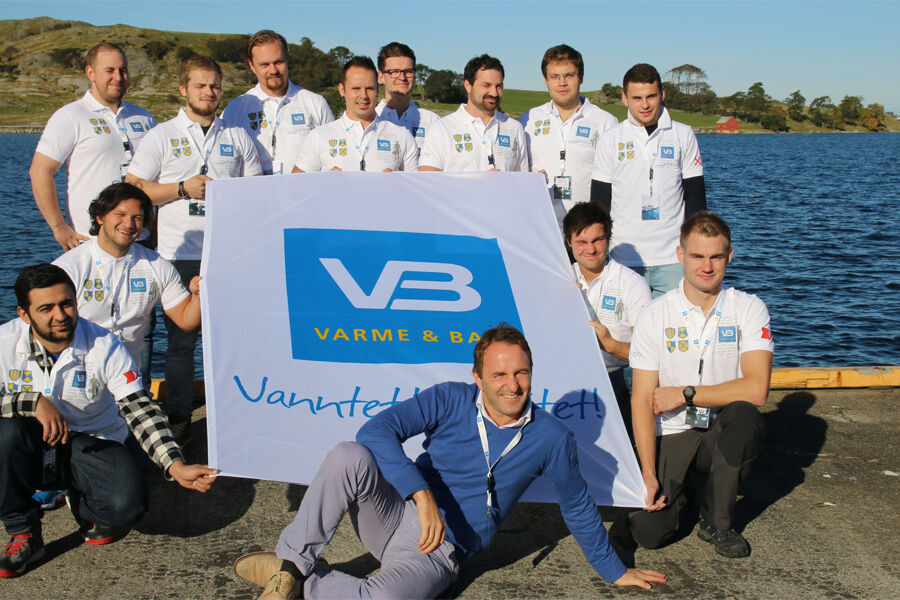 Øystein Kjellsen (foran) og kull VI av talenter fra medlemsbedriftene i VB.