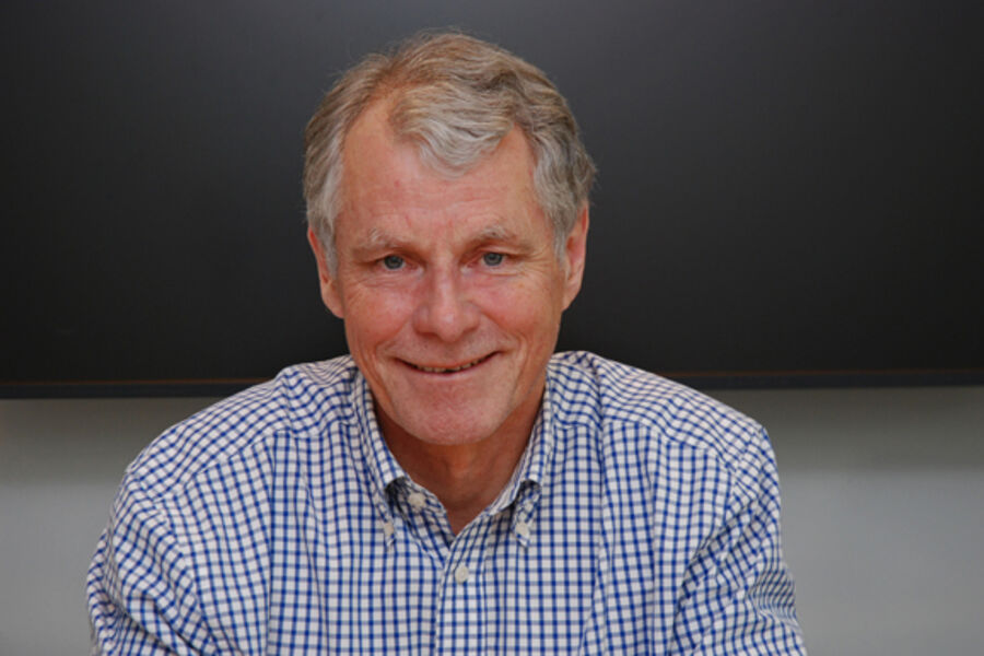 Daglig leder i NVF, Rolf M.Blaker inviterer til informasjonsmøte om nye 