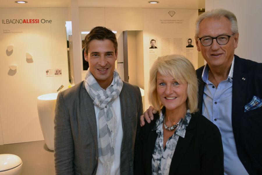 Laufen Norge mobiliserer og er klare for å ta grep om det norske markedet.  I ledertemaet finner vi, Christian Schaefer, daglig leder, Anita Sagen, markedssjef,  og gründer av VVS Marketing som nå har blitt  Laufen Norge, Yngve Pettersen. 