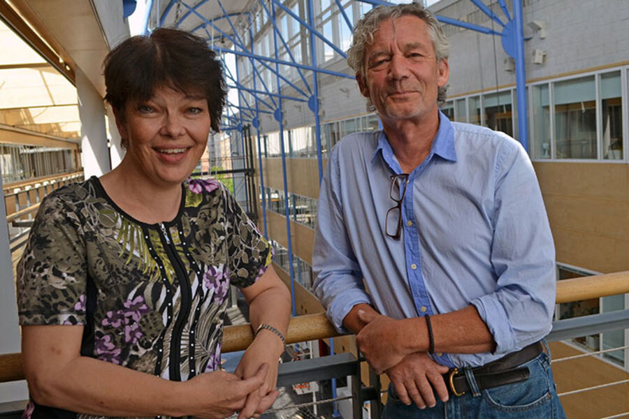 Anita Knapstad og kollega Lars Harsem i Bærum kommune vil ha enklere energi- og ventilasjonssystemer.